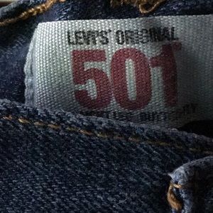 RARE 1980s VINTAGE LEVI 501 Jeans 33 X 32